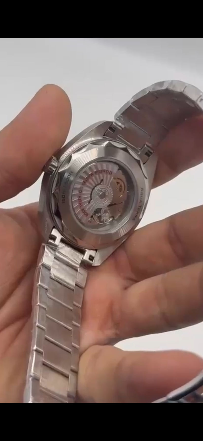 Omega SEAMASTER
AQUA TERRA